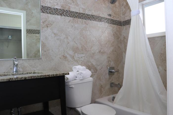 curtis inn and suites