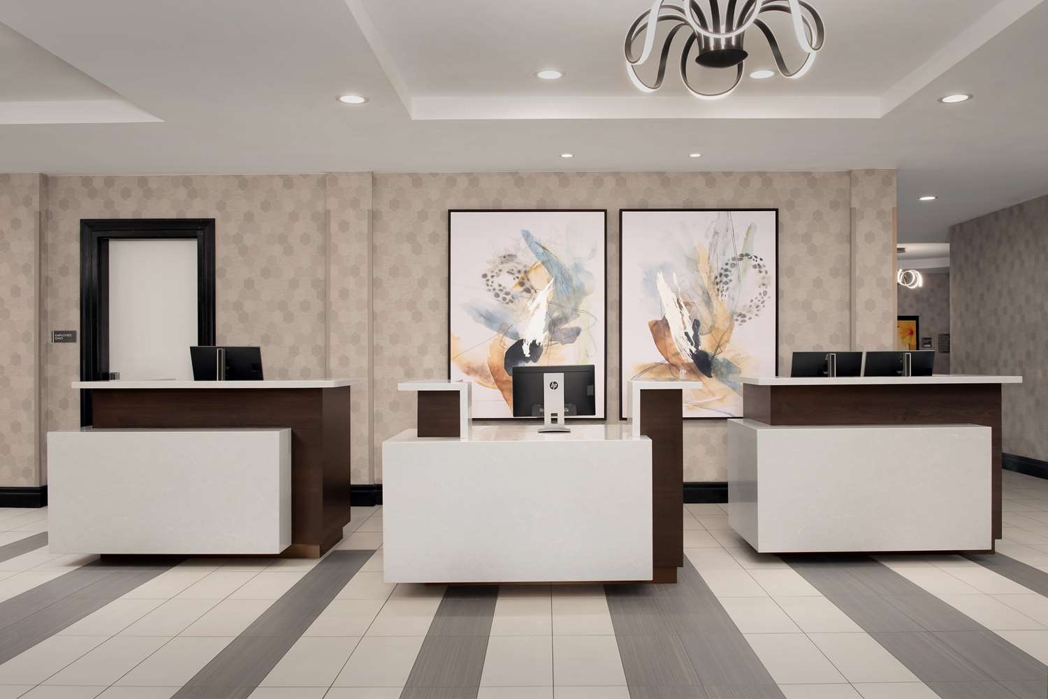 embassy suites la quinta hotel and spa