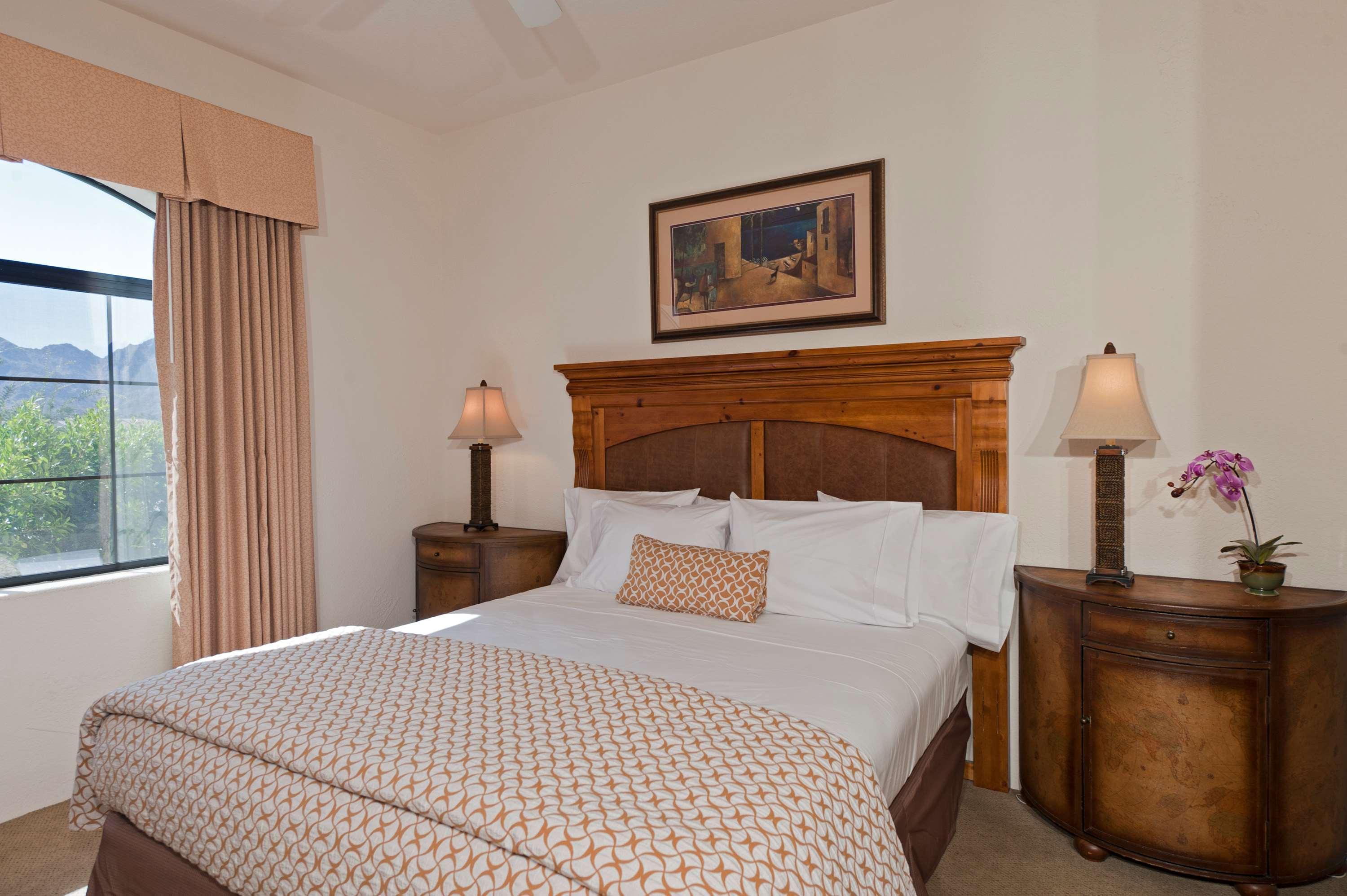 embassy suites la quinta hotel and spa