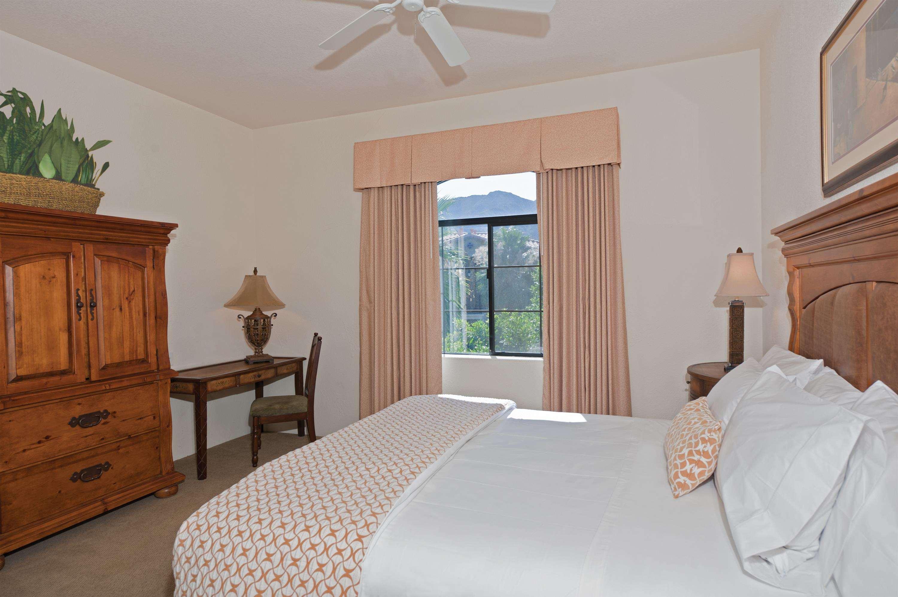 embassy suites la quinta hotel and spa