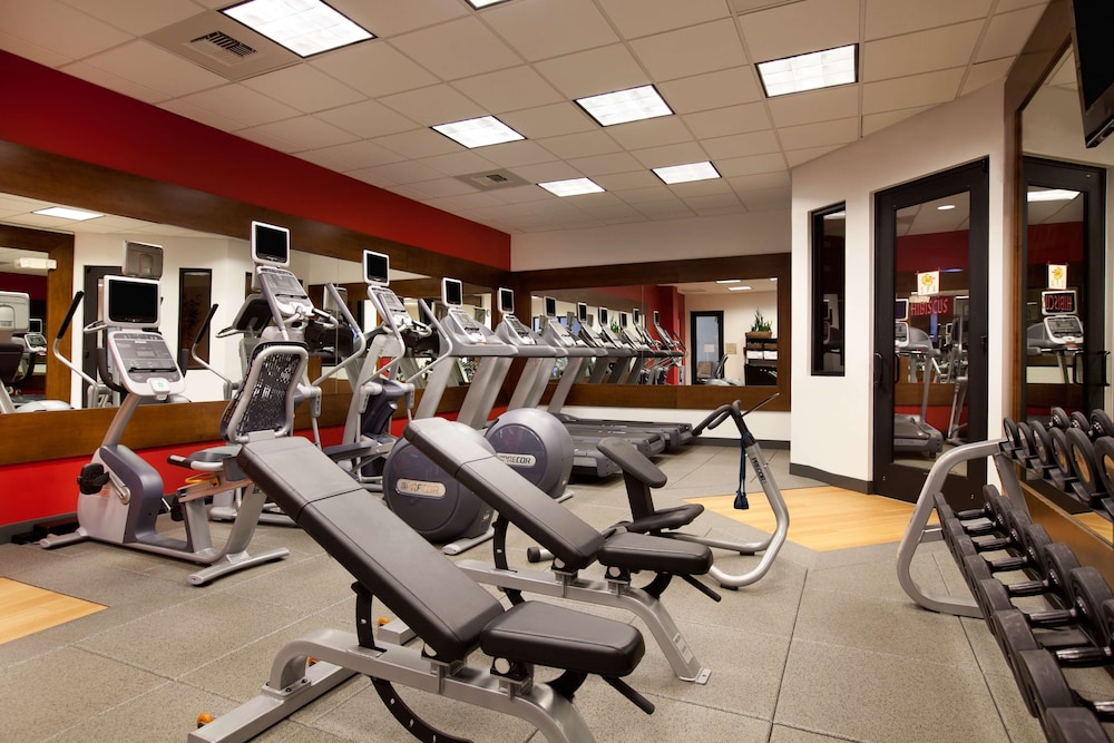 embassy suites la quinta hotel and spa