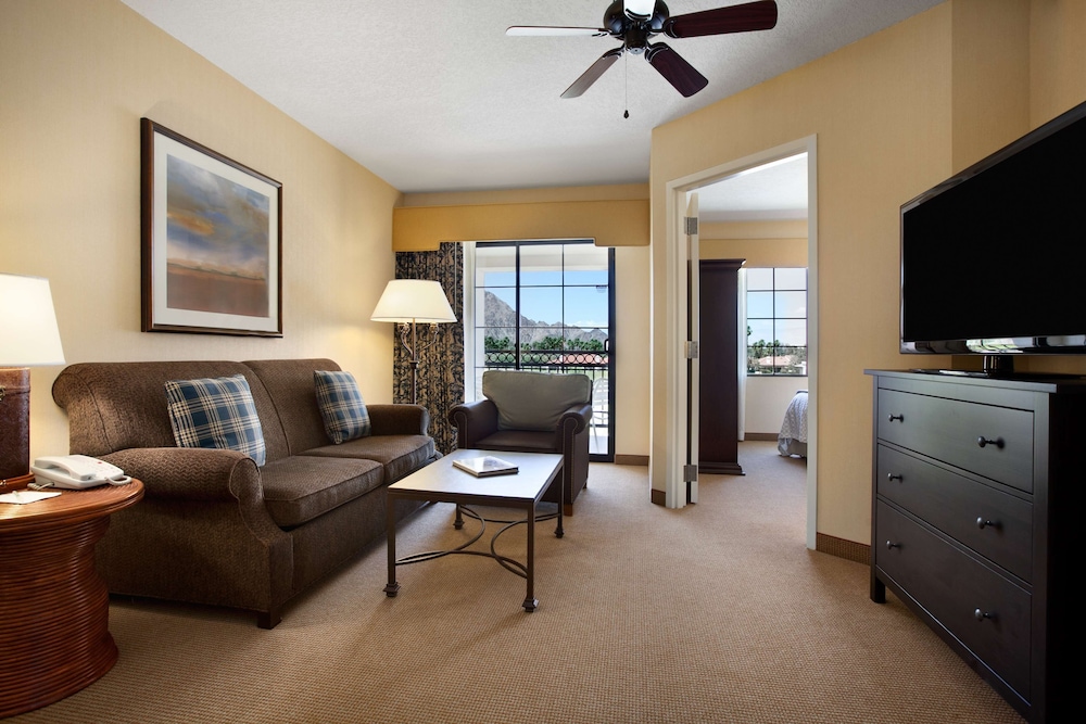 embassy suites la quinta hotel and spa