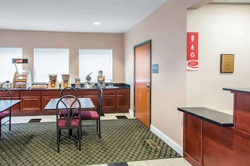 Econo Lodge Harrisburg - Hershey,Harrisburg>>Dauphin,2 star