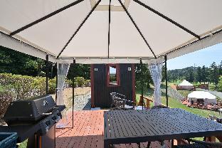 hawaiians glamping mauna village