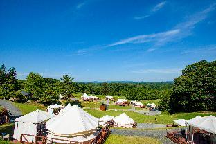 hawaiians glamping mauna village