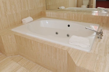 the connally hotel downtown atlanta ascend hotel collection