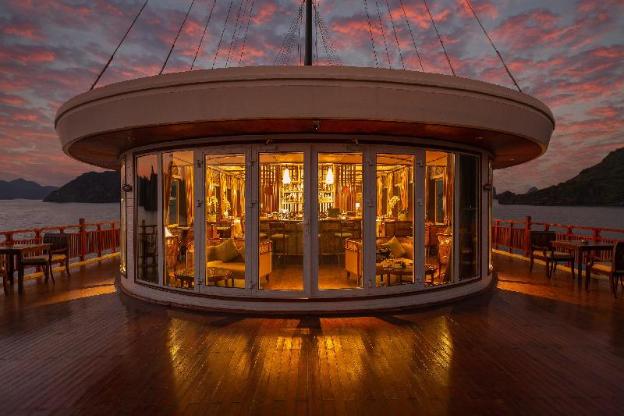 heritage line ylang cruise halong bay and lan ha bay