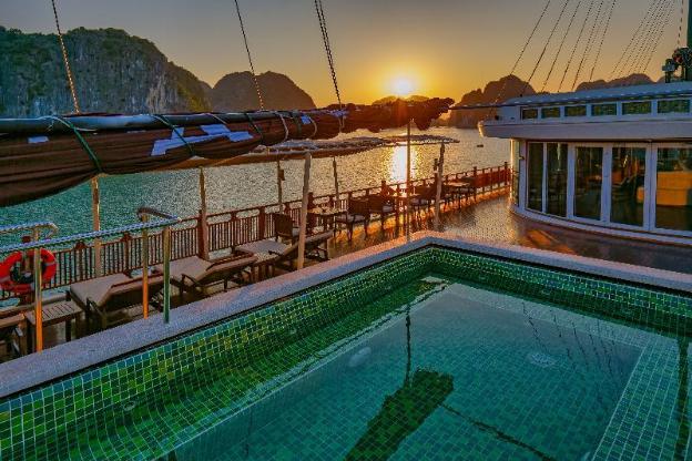 heritage line ylang cruise halong bay and lan ha bay