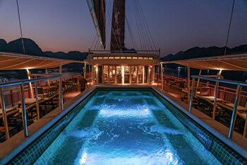 ha long