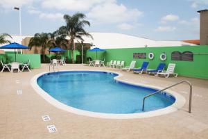 holiday inn express and suites monterrey aeropuerto by ihg