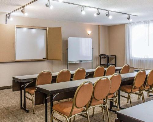 comfort inn and suites lakeland north i 4