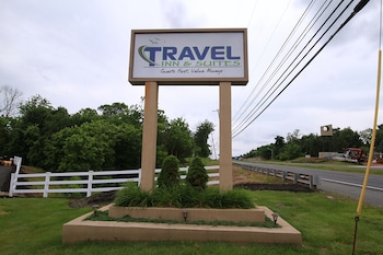 Travel Inn & Suites,Near Bangalore Palace,2 star
