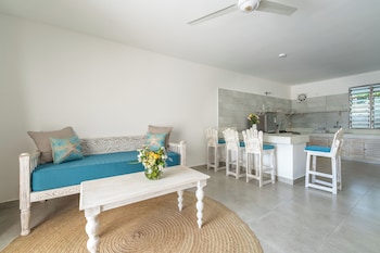 hibiscus home and apartments