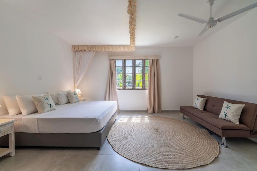 hibiscus home and apartments