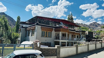 hillside homestay and hostel