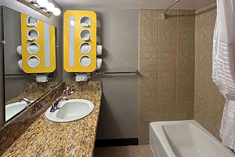 baymont by wyndham deming