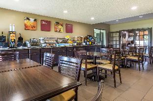 comfort suites near i 80 and i 94