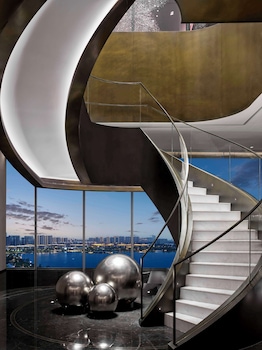 Hilton Changshu,,3 star