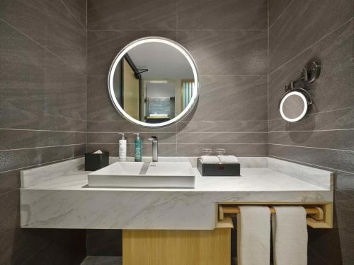 hilton garden inn aksu downtown