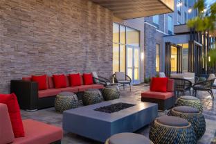 hilton garden inn austin central