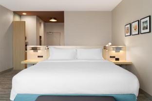 hilton garden inn austin central