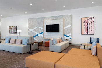 Hilton Garden Inn Austin Central,,3 star