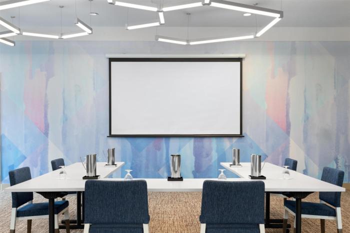 hilton garden inn austin central