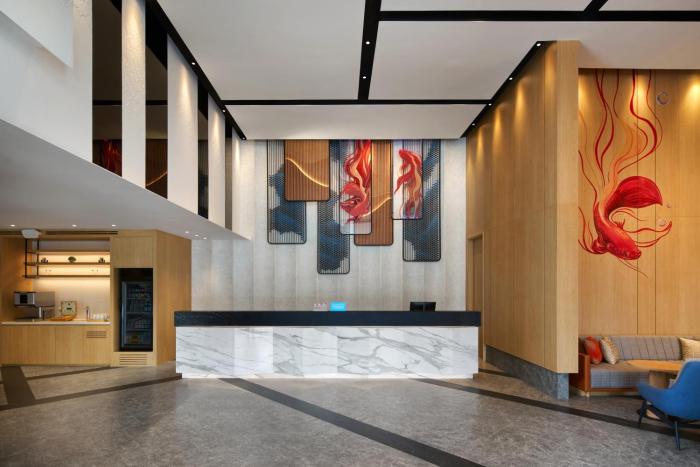 hilton garden inn bangkok riverside