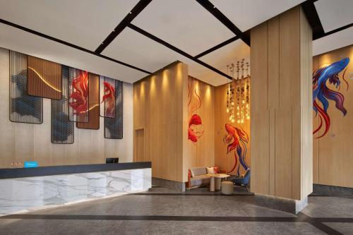 hilton garden inn bangkok riverside