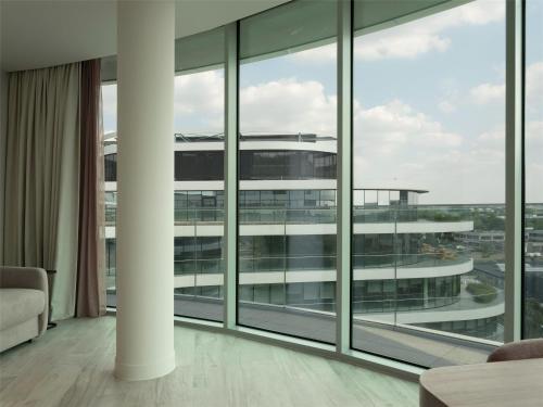 hilton garden inn brussels airport
