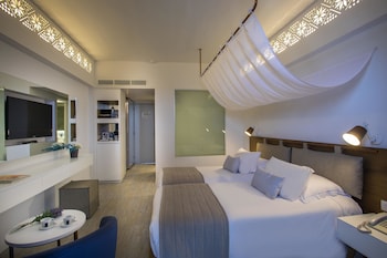 lordos beach hotel and spa