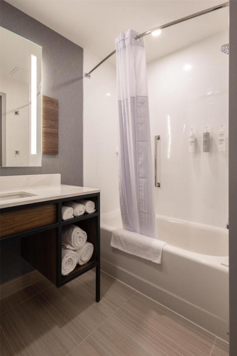 hilton garden inn dayton downtown