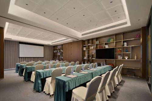 hilton garden inn tianjin railway station