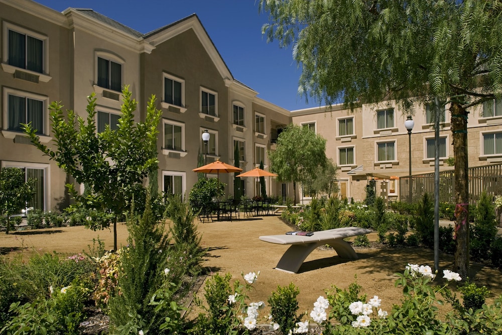 ayres hotel chino hills