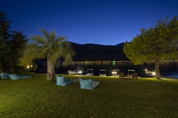 cleopatra beach hotel
