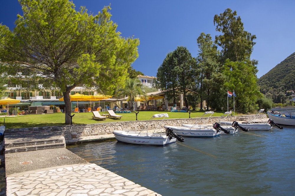 cleopatra beach hotel