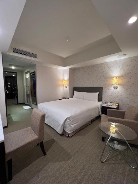 forward suites i