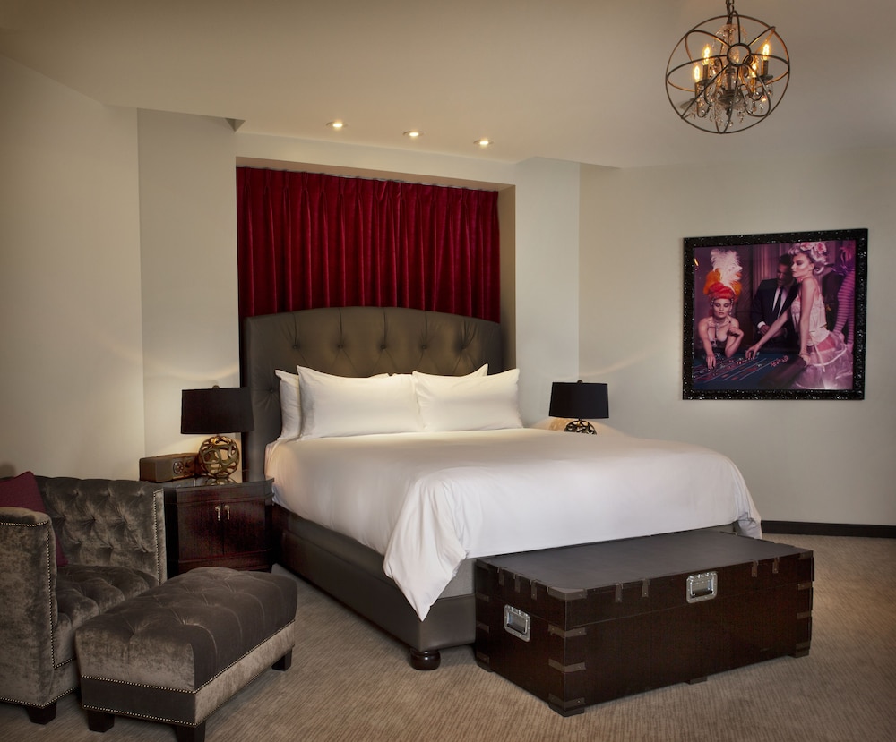 the cromwell