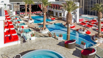 the vanderpump hotel