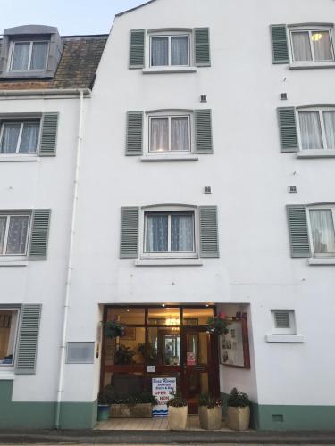st brelade