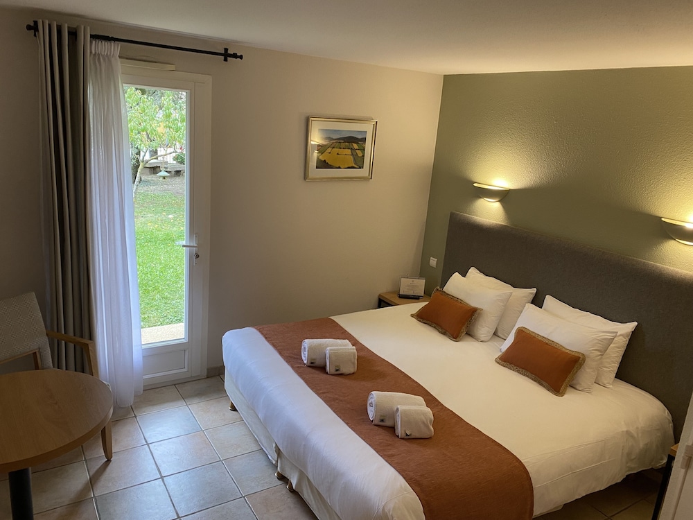 hotel la bastide de grignan