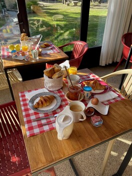 hotel la bastide de grignan