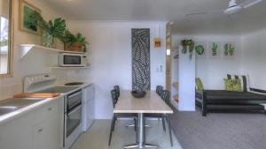 maroochy river bungalows