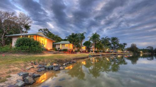 maroochy river bungalows