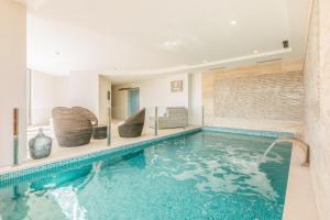 caneiros luxury house and suites
