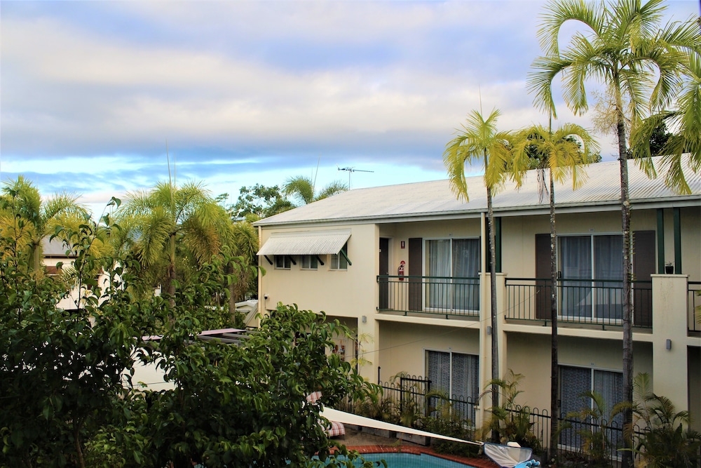 crystal garden resort and restaurant