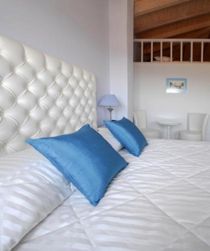 Kythira Golden Resort,Diakofti>>Attica,4 star