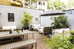 five reasons hotel and hostel