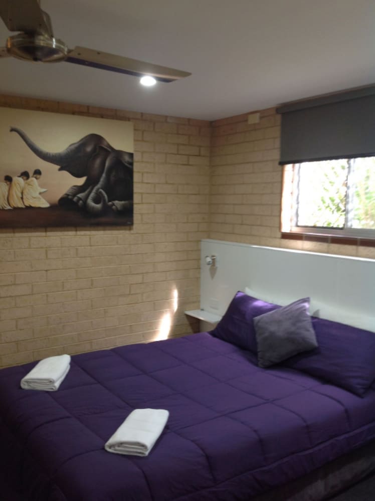 avlon gardens motel ballina