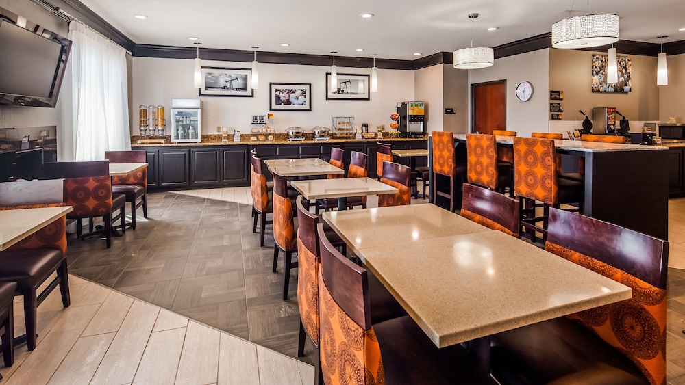 best western south plains inn and suites